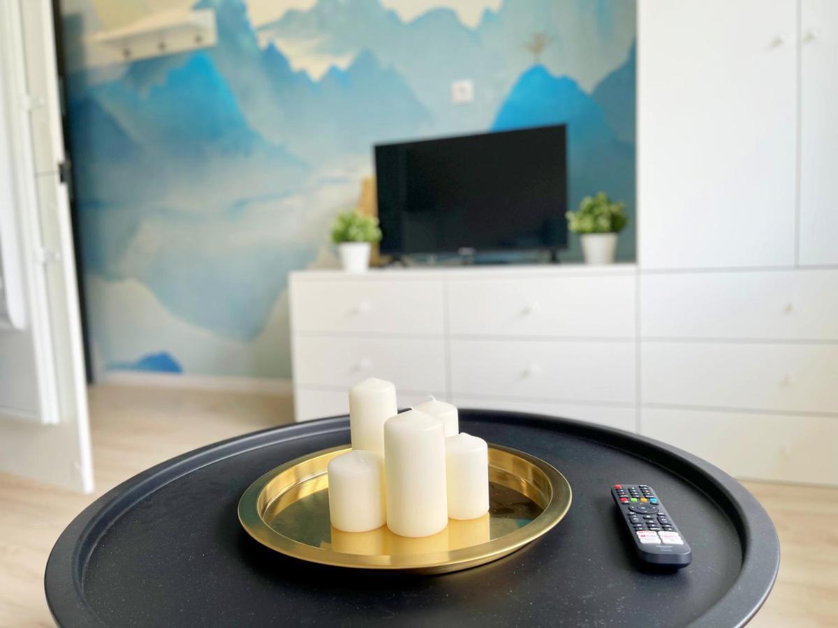 Batorego 18 - Blue - 450M Stacja Metra Pola Mokotowskie, 800M Biblioteka Narodowa, 20M Piekny Park Pola Mokotowskie, 800M Do Sgh - Wifi - Smart Tv - Good Apartments Warschau Buitenkant foto